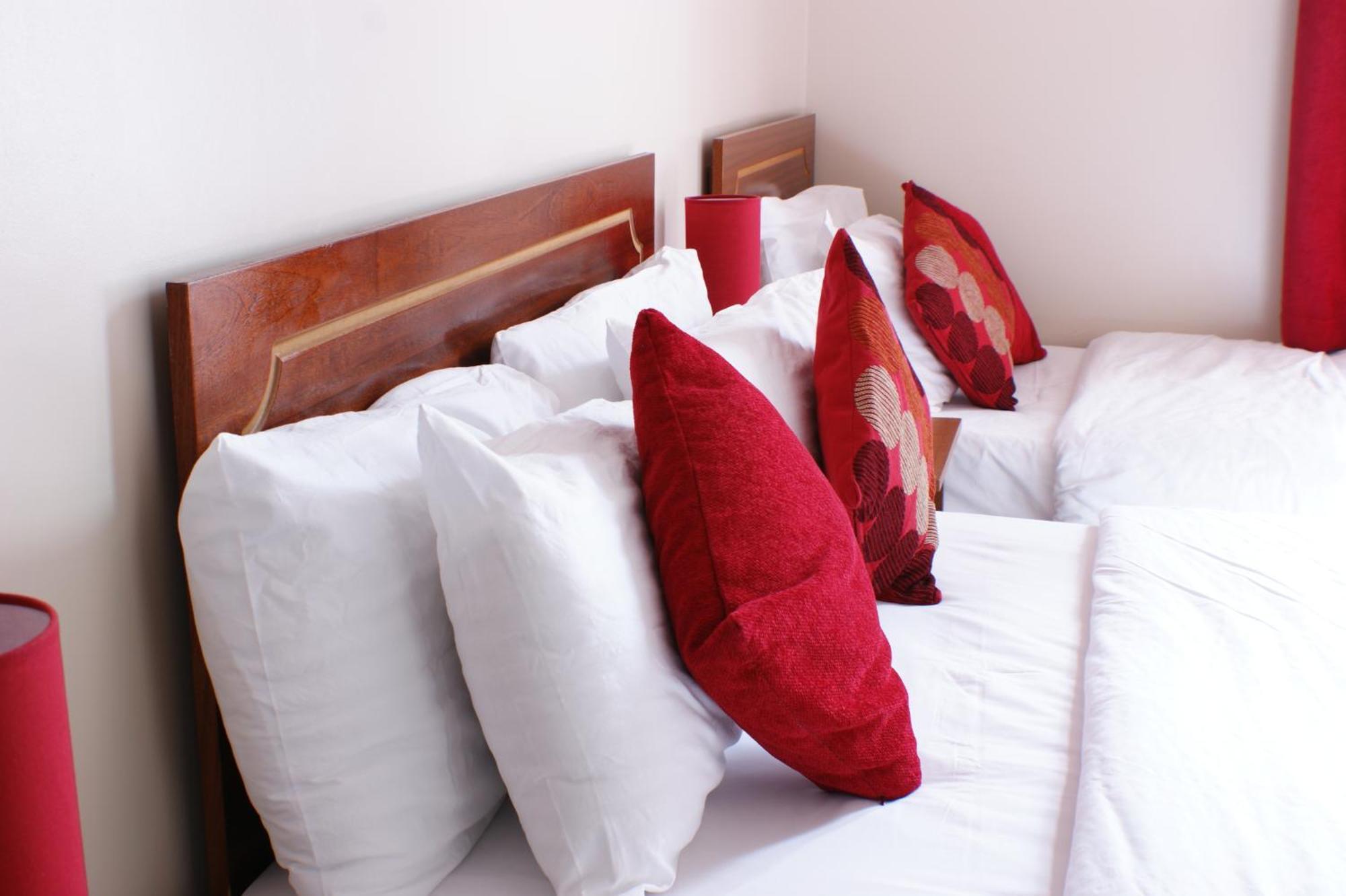 Edgerton Hotel Huddersfield Ngoại thất bức ảnh