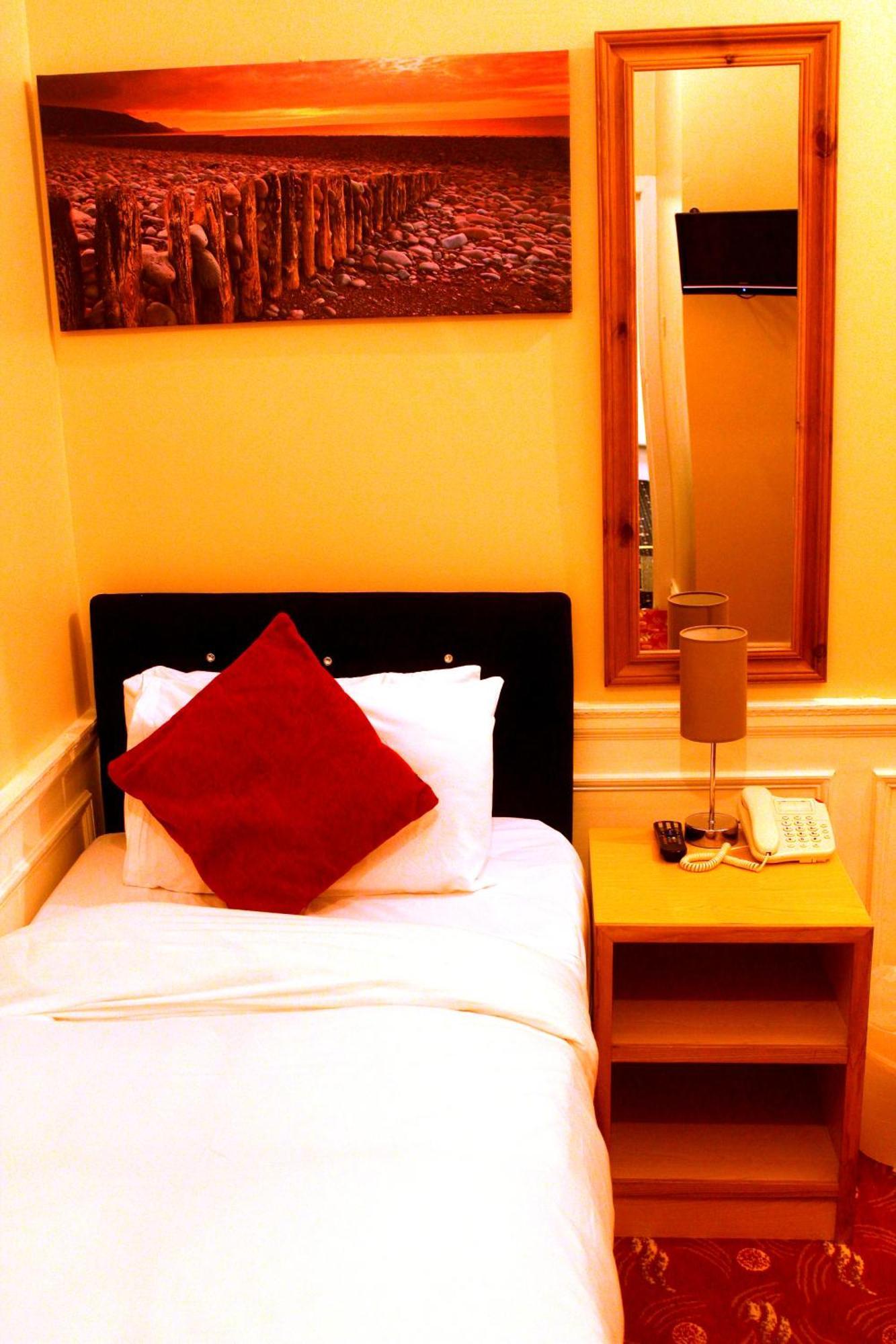 Edgerton Hotel Huddersfield Phòng bức ảnh