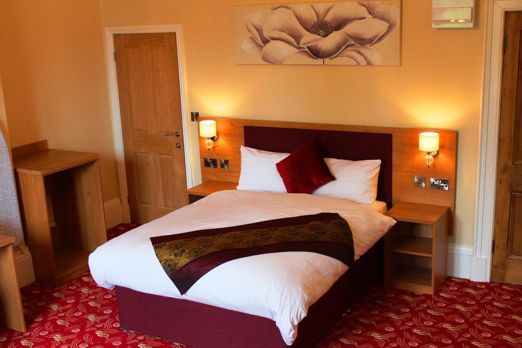 Edgerton Hotel Huddersfield Ngoại thất bức ảnh