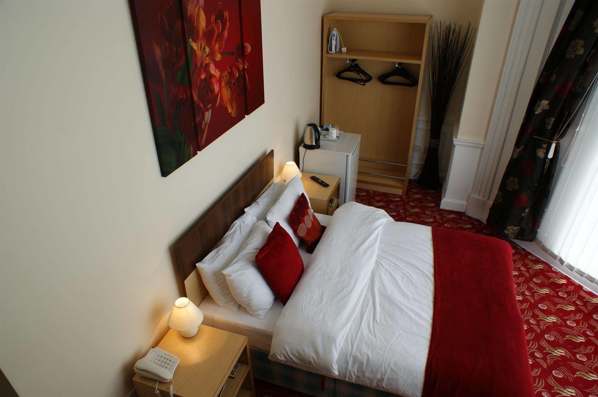 Edgerton Hotel Huddersfield Ngoại thất bức ảnh