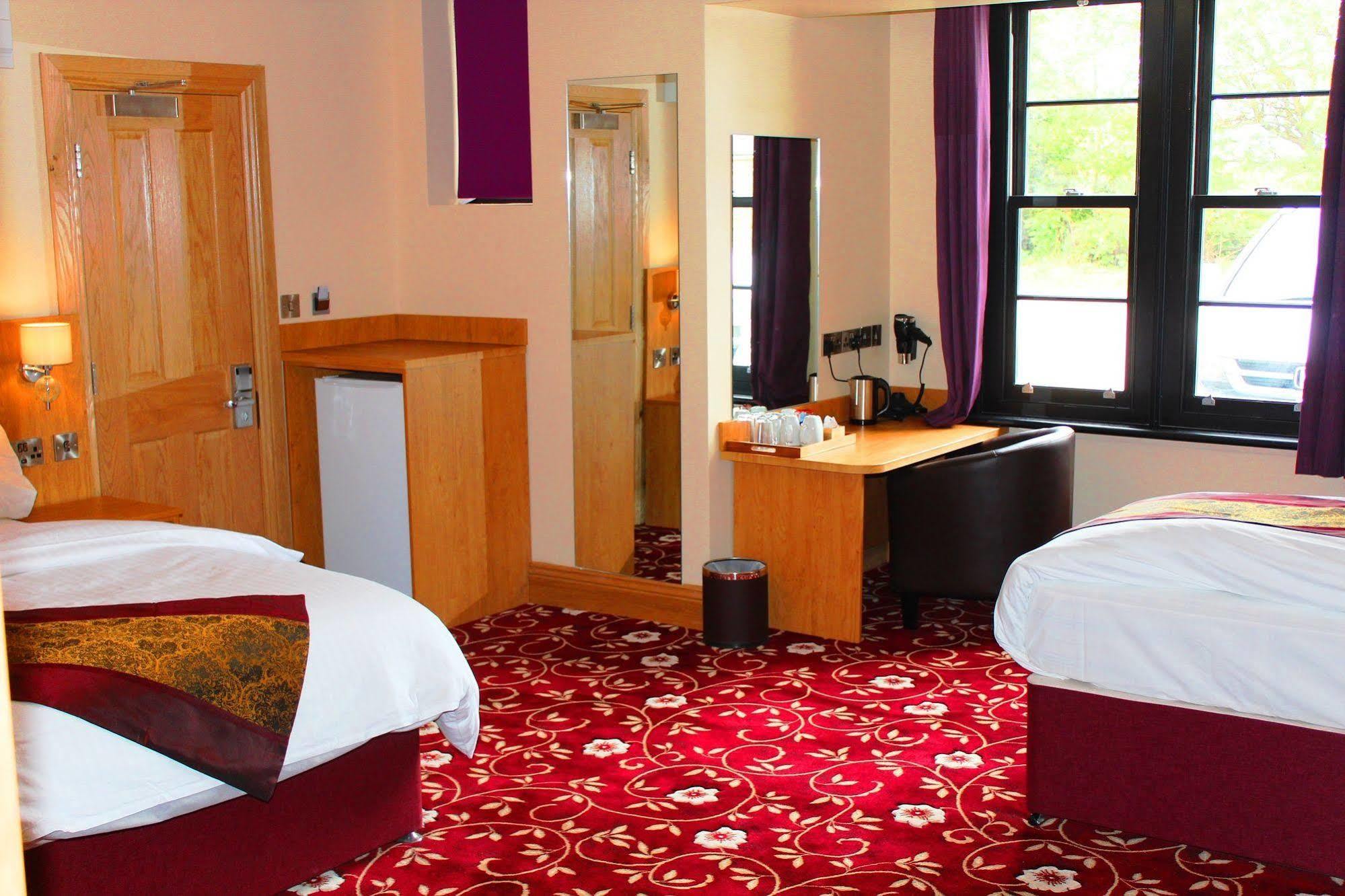 Edgerton Hotel Huddersfield Ngoại thất bức ảnh