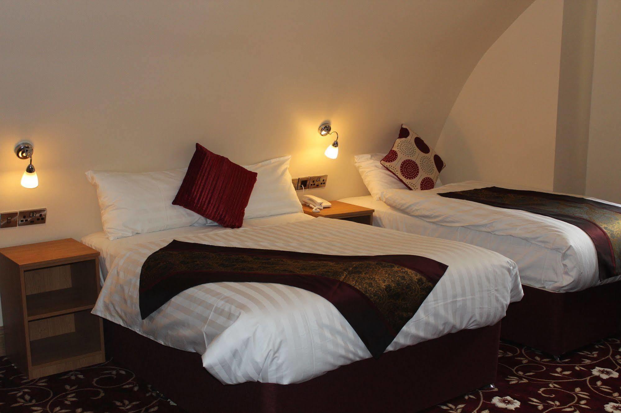 Edgerton Hotel Huddersfield Ngoại thất bức ảnh