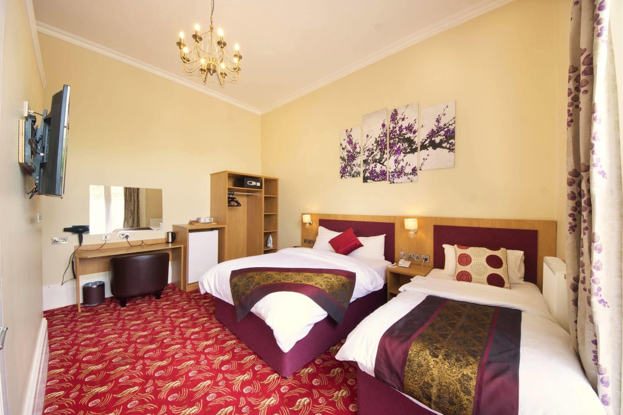 Edgerton Hotel Huddersfield Ngoại thất bức ảnh