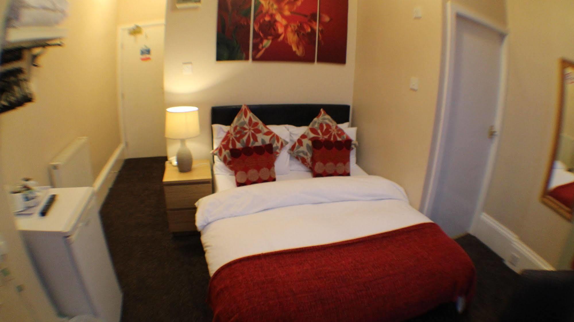 Edgerton Hotel Huddersfield Ngoại thất bức ảnh