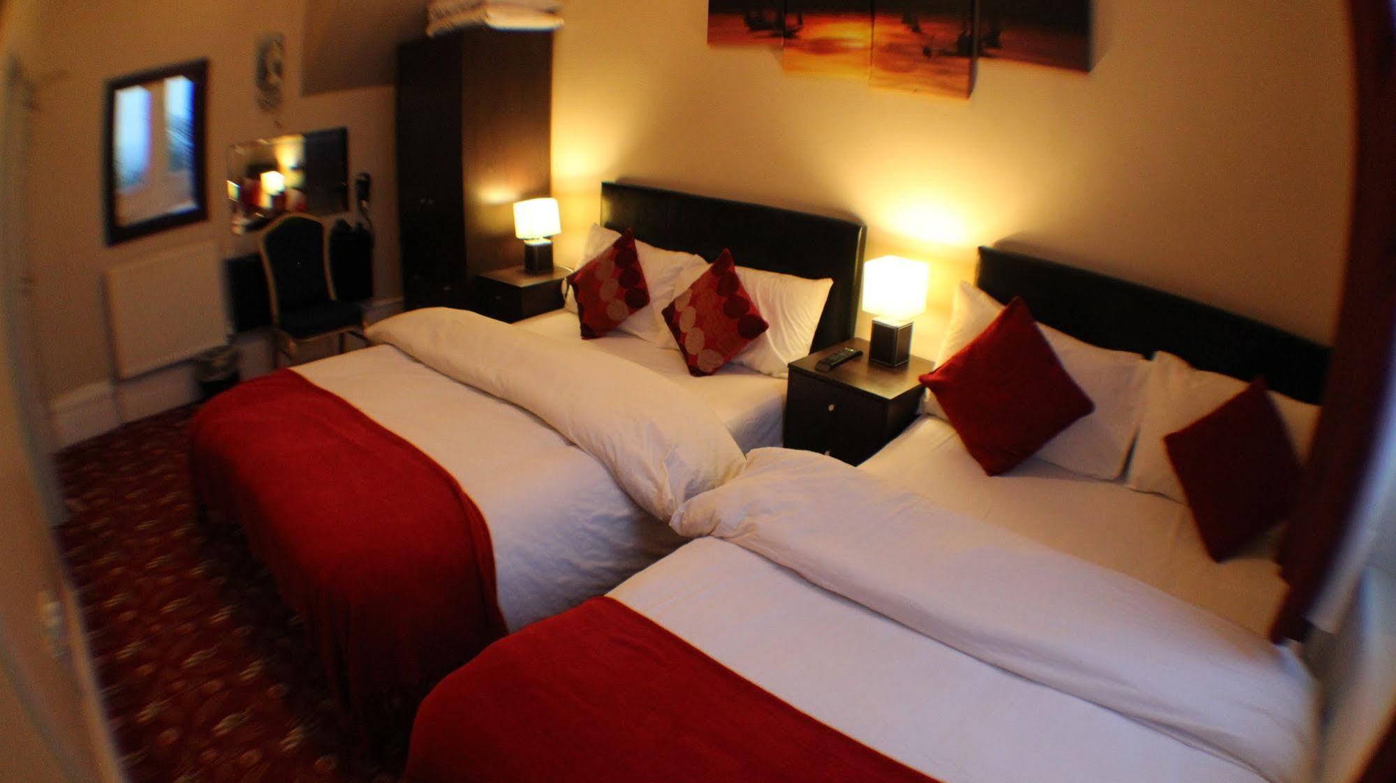 Edgerton Hotel Huddersfield Ngoại thất bức ảnh